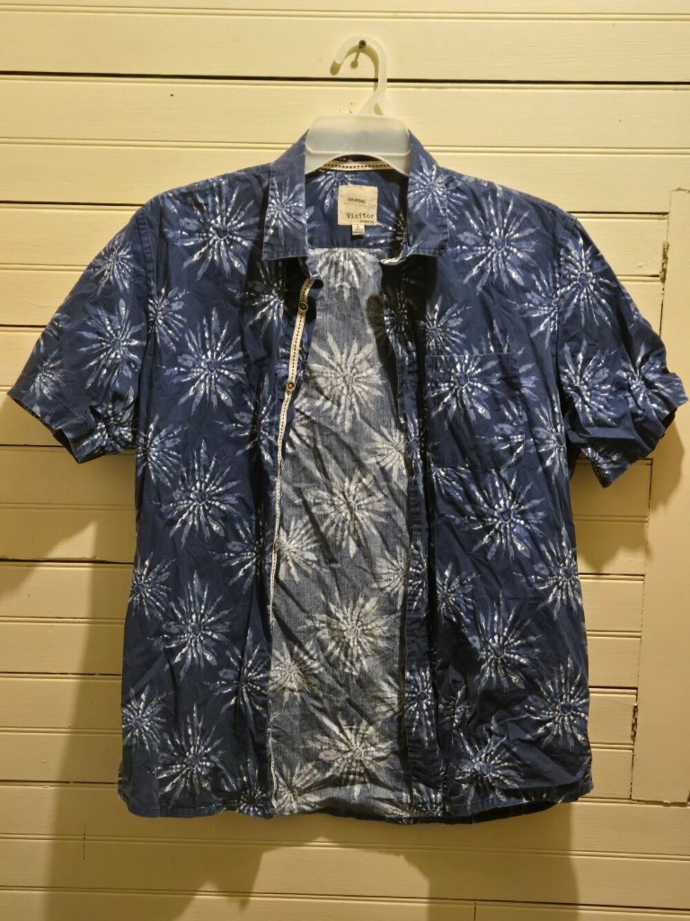 Visitor Premium Shirt Mens L Blue Short Sleeve Button Up Floral Print Casual